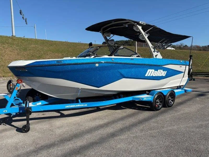 Slide: The Image of Malibu 25 LSV 2025 - 60