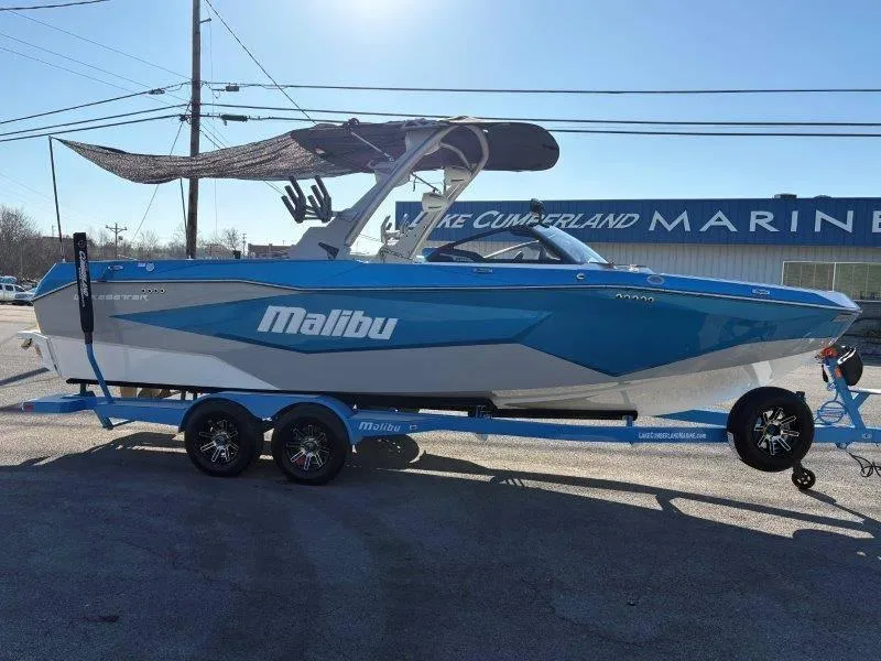 Slide: The Image of Malibu 25 LSV 2025 - 67