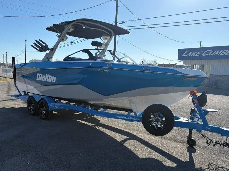 Slide: The Image of Malibu 25 LSV 2025 - 84