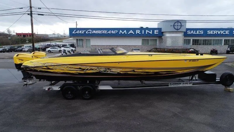 Slide: The Image of Spectre Catamaran 32 2013 - 30