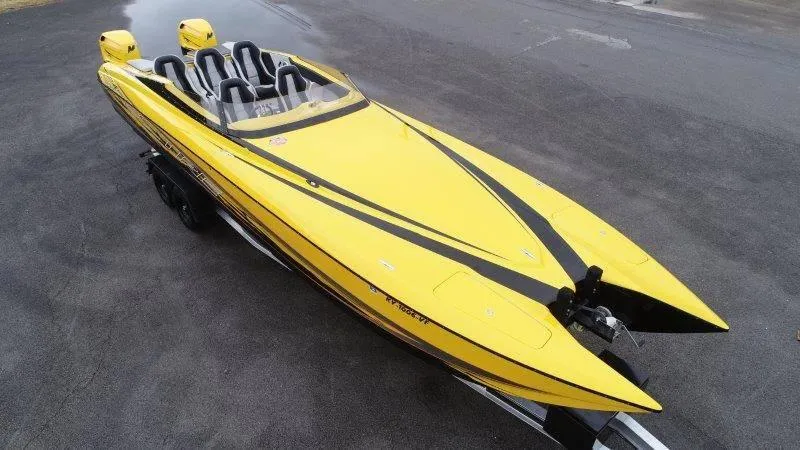 Slide: The Image of Spectre Catamaran 32 2013 - 33