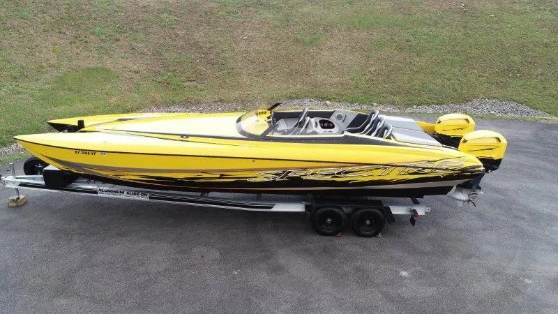 Slide: The Image of Spectre Catamaran 32 2013 - 40