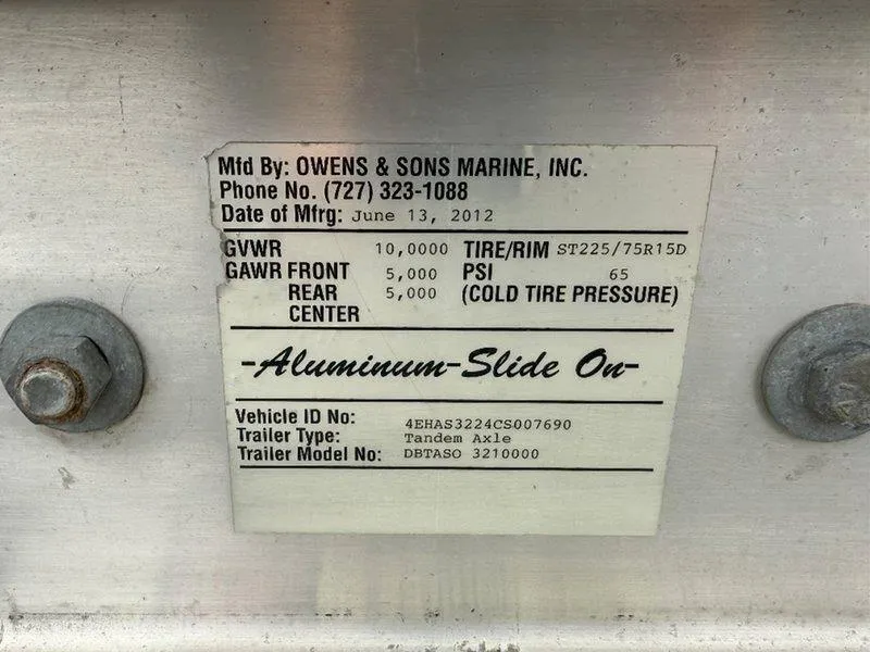 Slide: The Image of Spectre Catamaran 32 2013 - 7