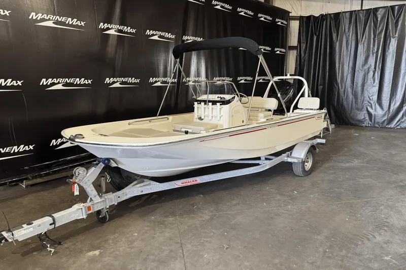 Slide: The Image of Boston Whaler 170 Montauk 2025 - 0
