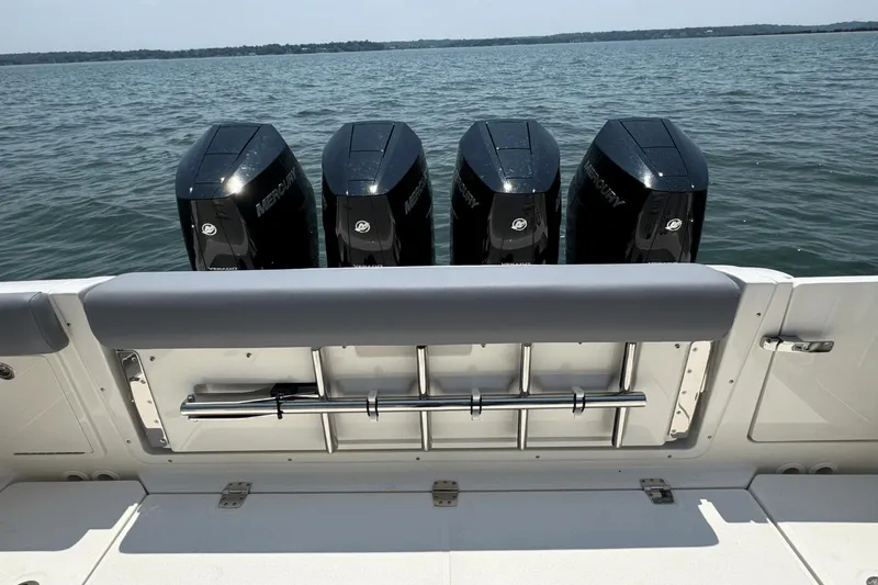Slide: The Image of Boston Whaler 380 Realm 2025 - 7