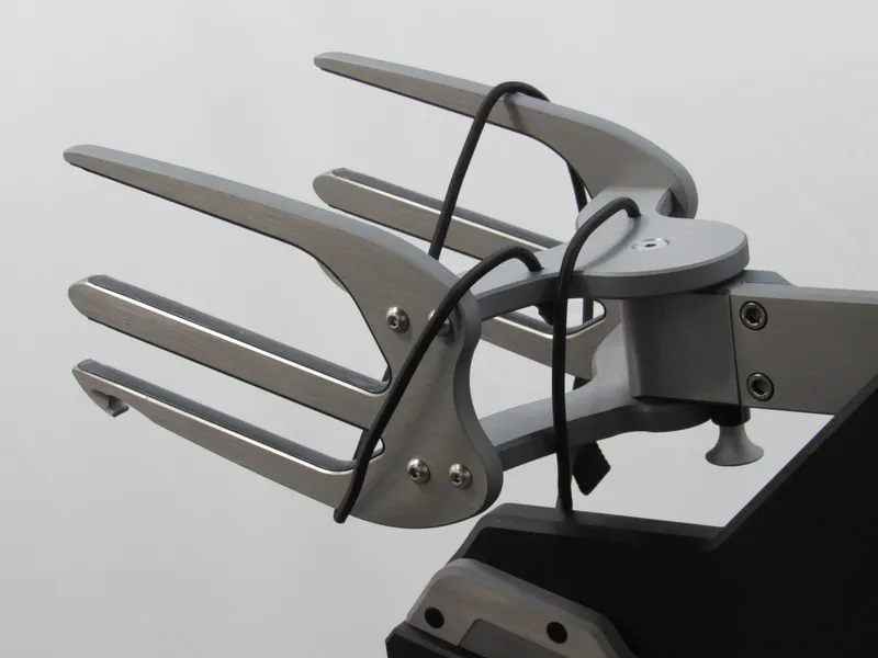 Slide: The Image of Close-up of a 2025 Malibu Wakesetter 22 MXZ wakeboard rack. - 19