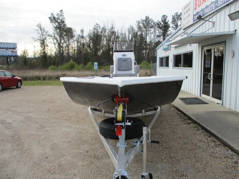 Slide: The Image of 2025 Avid 20 ROGUE CC boat on trailer outside dealership. - 6