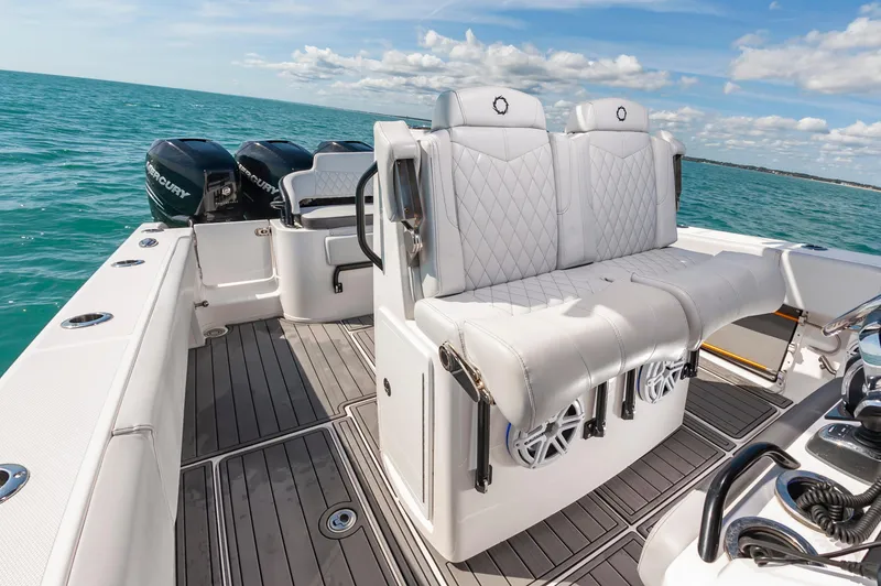 Slide: The Image of Fountain 38 Center Console 2020 - 23