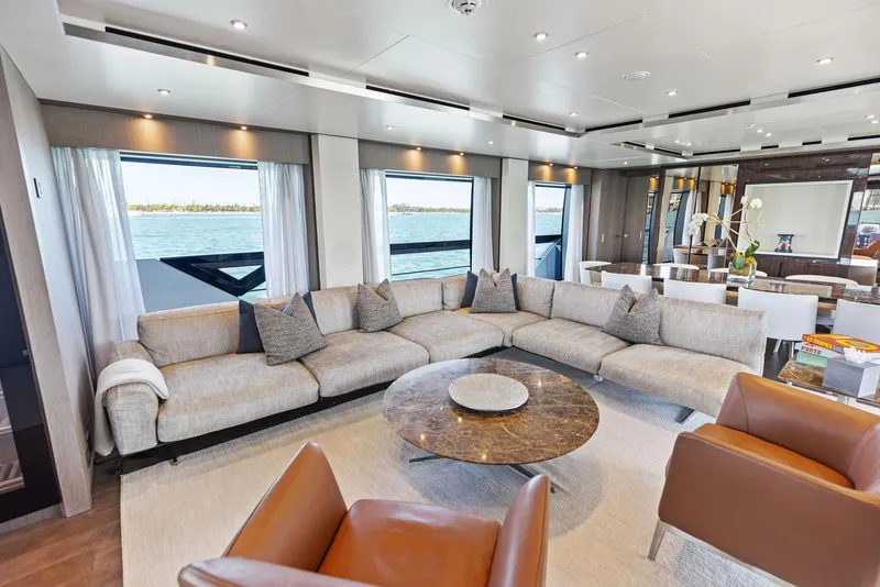 Slide: The Image of Custom 106' 2022 - 56