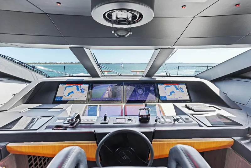 Slide: The Image of Custom 106' 2022 - 75