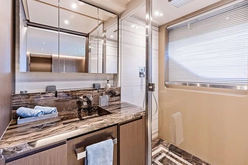 Slide: The Image of Custom 106' 2022 - 81