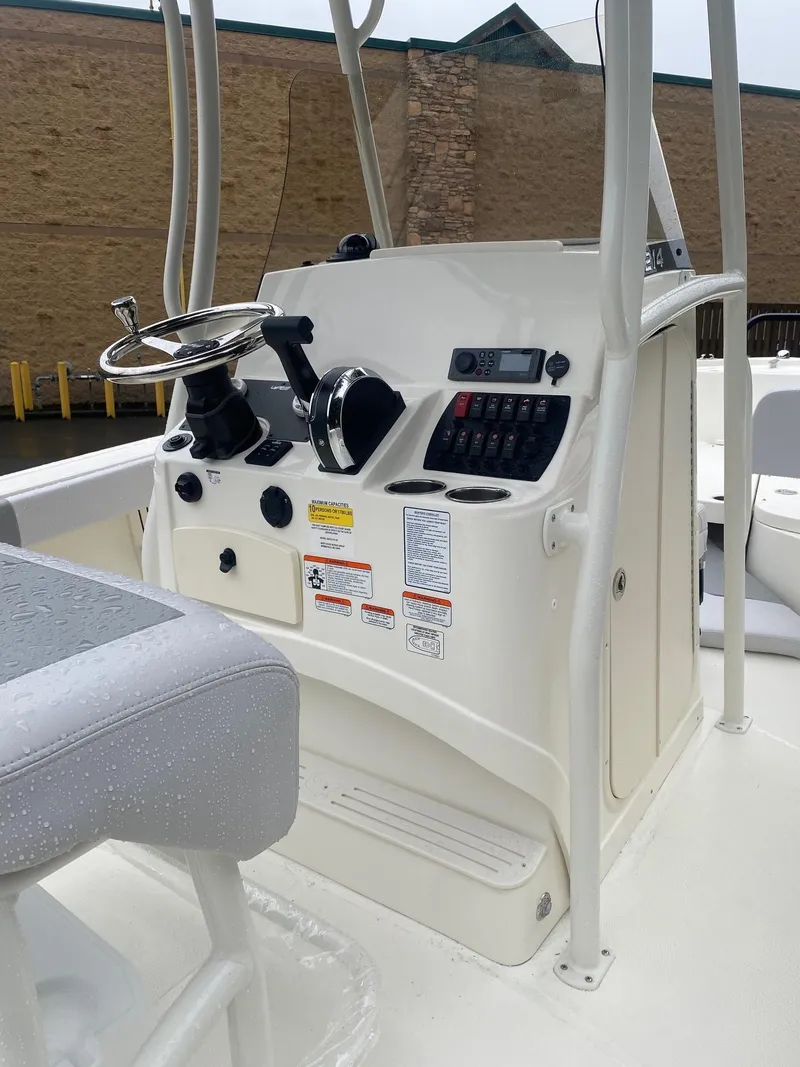 Slide: The Image of Manufacturer Provided Image: Manufacturer Provided Image: Mako 214 CC - 106