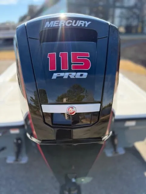 Slide: The Image of Mako 18 LTS 2025 - 72