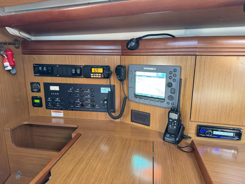 Slide: The Image of Navigation panel of 2006 Jeanneau Sun Odyssey 42 DS sailboat with electronic equipment. - 15