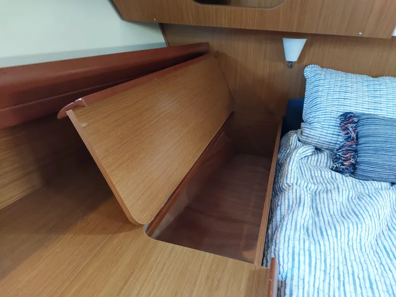 Slide: The Image of Jeanneau Sun Odyssey 42 DS 2006 - 57