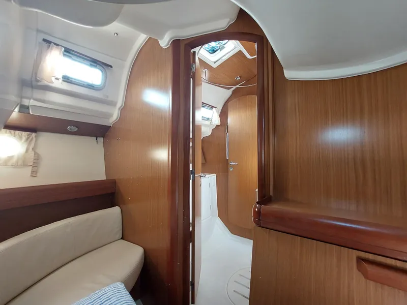 Slide: The Image of Jeanneau Sun Odyssey 42 DS 2006 - 63