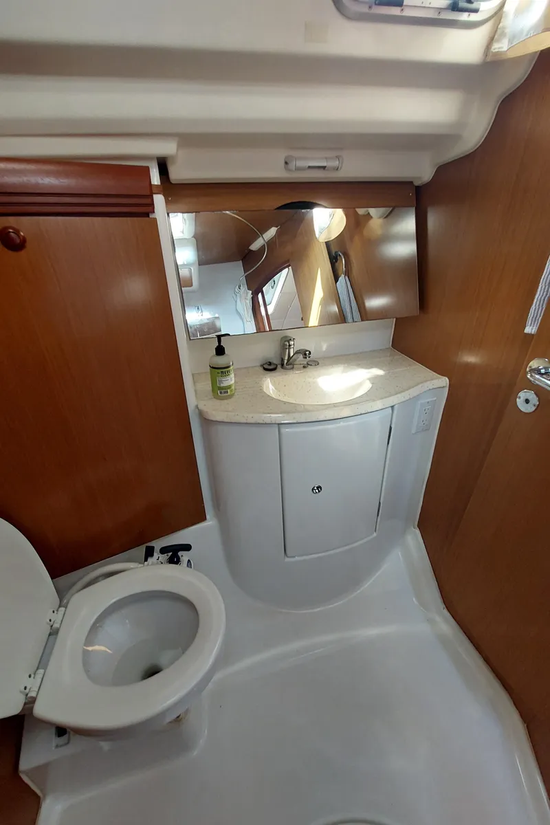 Slide: The Image of Jeanneau Sun Odyssey 42 DS 2006 - 64