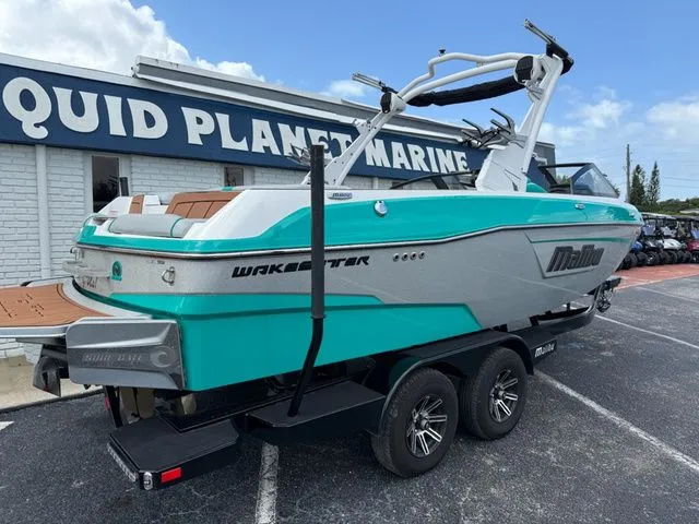 Slide: The Image of Malibu Wakesetter 23 LSV 2023 - 3