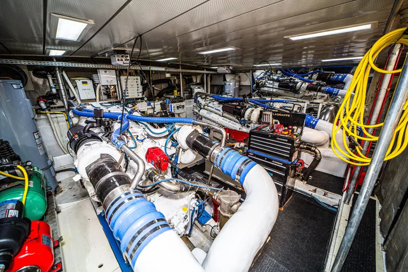 Slide: The Image of Guy Couach 97 1987 - 62