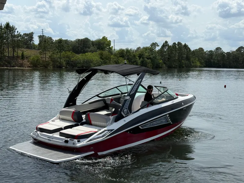 Slide: The Image of Regal 2500 RX Surf 2019 - 3