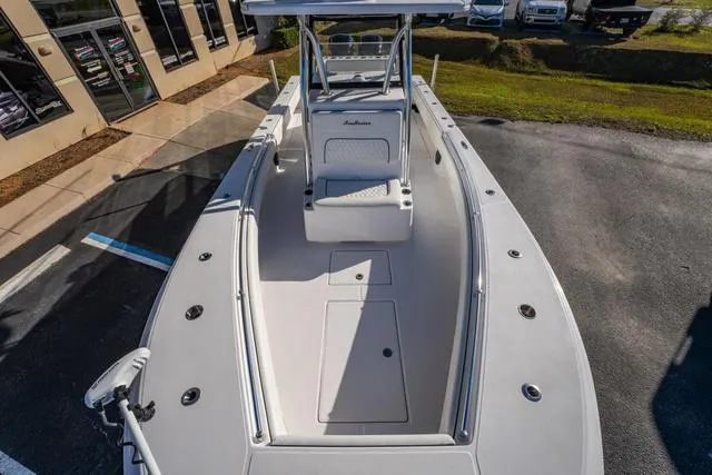 Slide: The Image of Sea Hunter 28 Floridian 2020 - 22