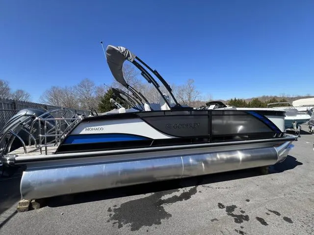The Image of Godfrey Monaco 235 SFL Tritoon 2025 - 1