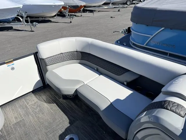 Slide: The Image of Godfrey Monaco 235 SFL Tritoon 2025 - 4