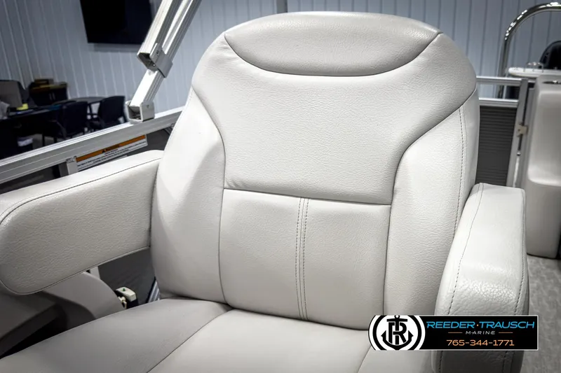 Slide: The Image of Avalon 2285 LSZ CRB 2020 boat seat, luxurious gray upholstery, Reeder-Trausch Marine logo. - 33