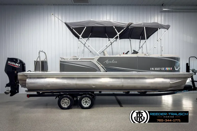 Slide: The Image of 2020 Avalon 2285 LSZ CRB pontoon boat with Suzuki motor in showroom. - 5