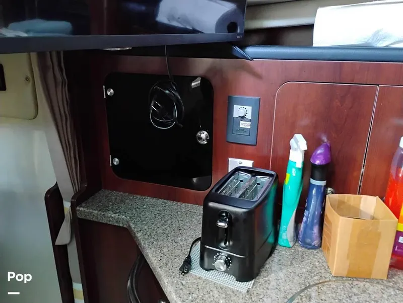 Slide: The Image of 2014 Robalo R305 for sale in Merritt Island, FL - 65