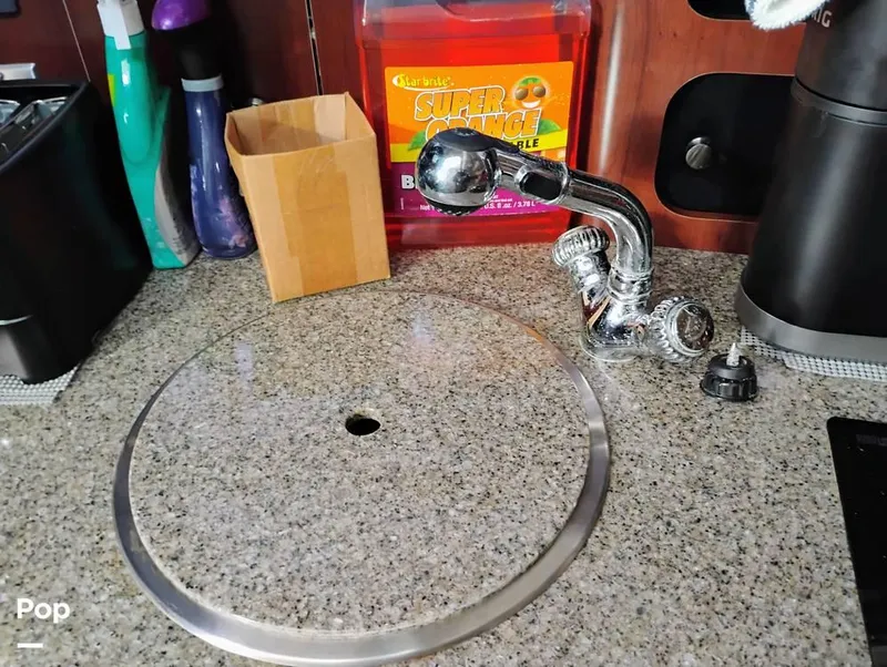 Slide: The Image of 2014 Robalo R305 for sale in Merritt Island, FL - 66