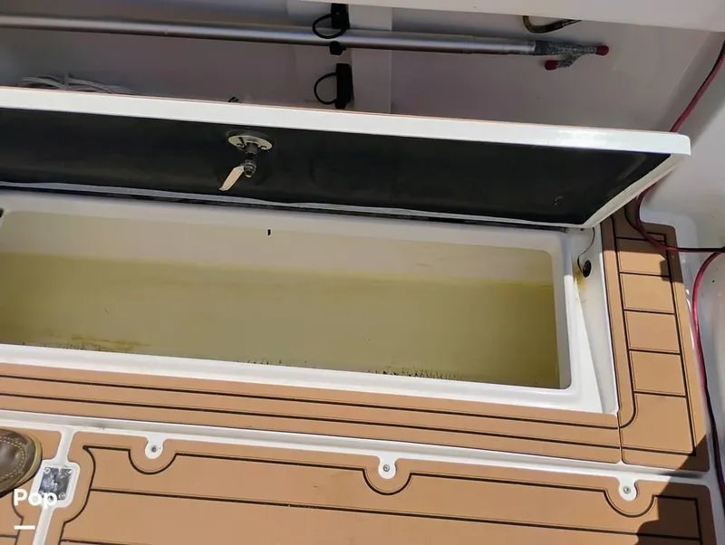 Slide: The Image of 2014 Robalo R305 for sale in Merritt Island, FL - 78