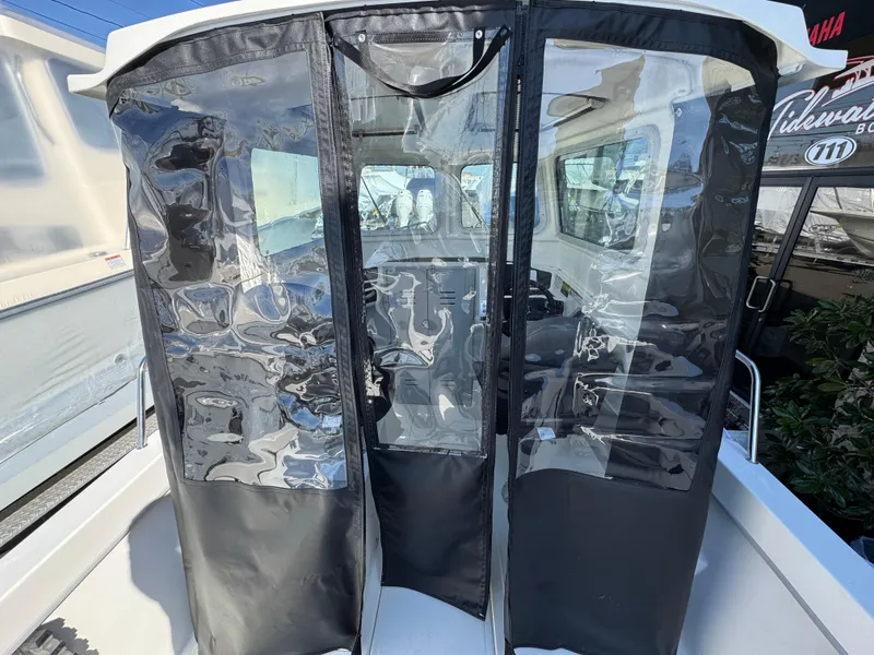 Slide: The Image of 2025 Arima Sea Chaser 19 Yellowtail Edition with clear protective cabin cover. - 7