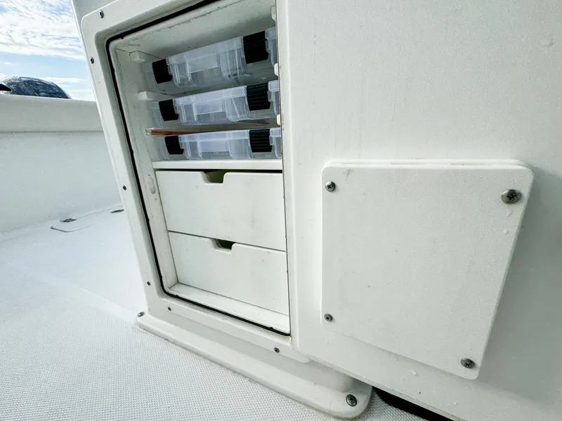 Slide: The Image of 2021 Sea Hunt Gamefish 25 tackle storage with drawers and trays. - 20