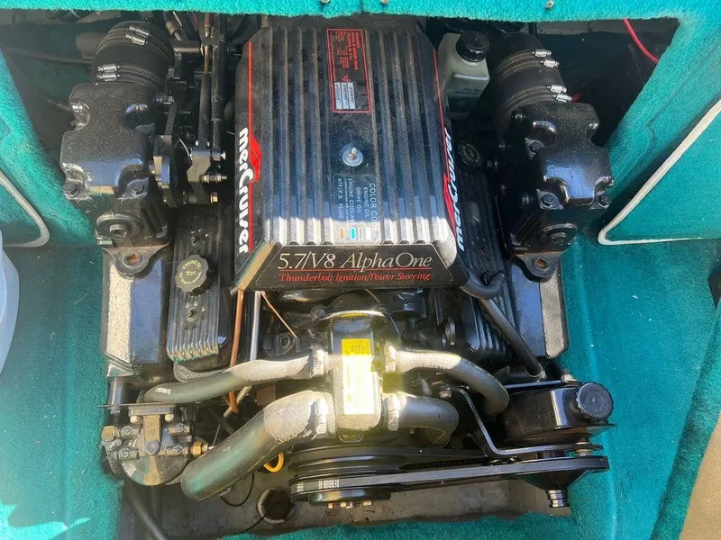 Slide: The Image of 1995 Regal Valanti 222 engine, 5.7L V8 Alpha One, MerCruiser components. - 44