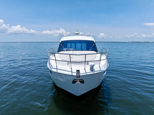 Slide: The Image of Galeon 410 HTC 2025 - 23