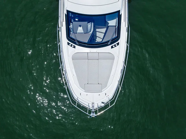 Slide: The Image of Galeon 410 HTC 2025 - 24