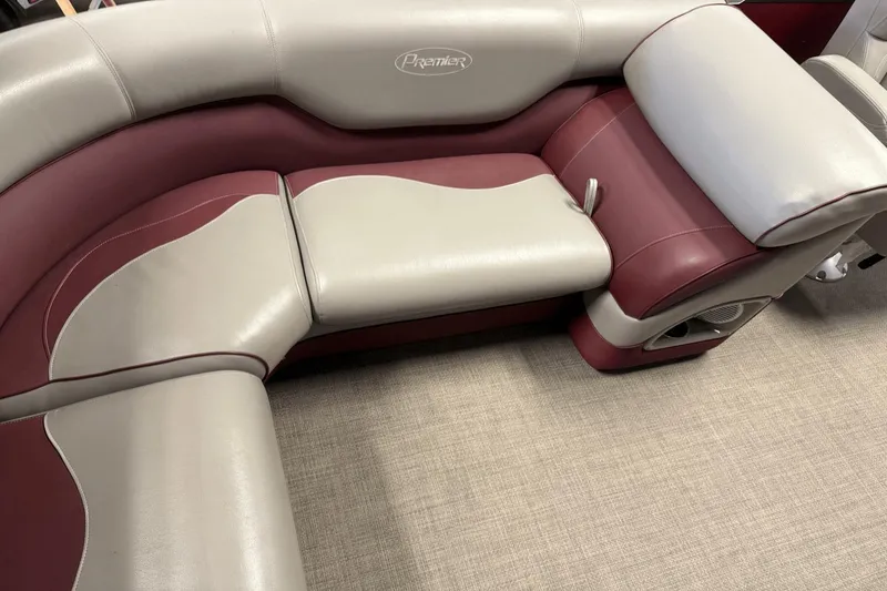 Slide: The Image of Premier 250 Solaris PTX 2014 - 74