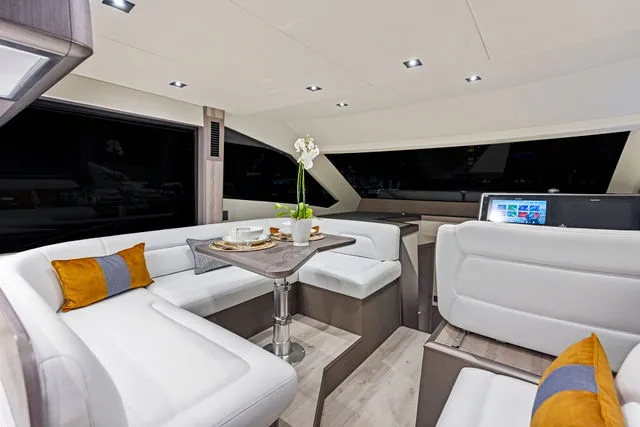 Slide: The Image of Galeon 480 Fly 2025 - 16