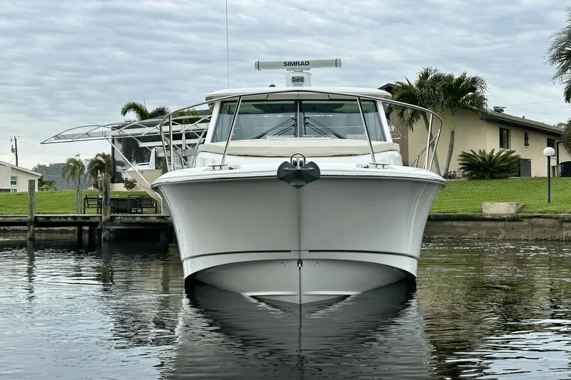 Slide: The Image of Boston Whaler 315 Conquest 2018 - 3