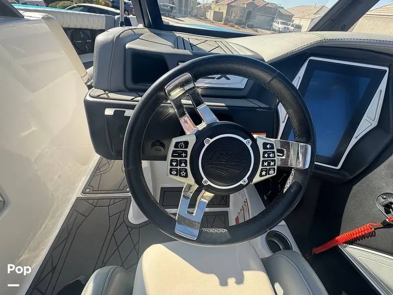 Slide: The Image of 2020 Tige 23 ZX for sale in San Tan Valley, AZ - 43