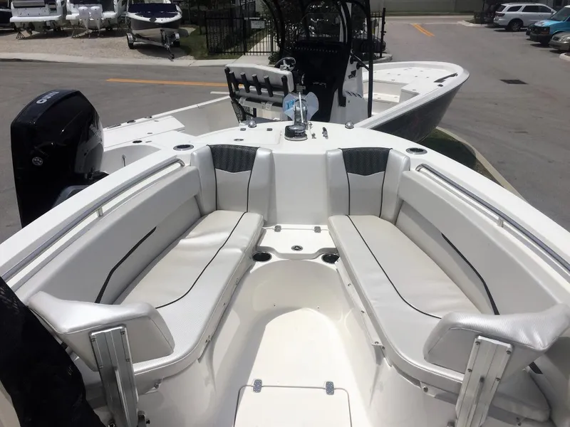 Slide: The Image of 2019 Wellcraft 242 Fisherman boat with spacious seating and modern design. - 24