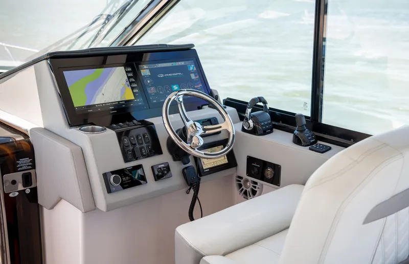 Slide: The Image of Regal 36 Grande Coupe 2025 - 20