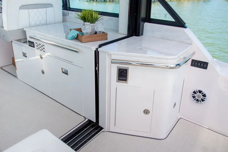 Slide: The Image of Regal 36 Grande Coupe 2025 - 32