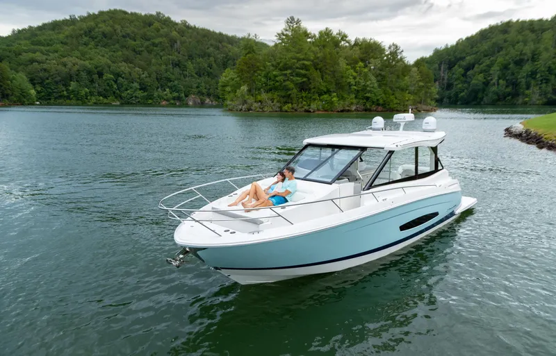 Slide: The Image of Regal 36 Grande Coupe 2025 - 5