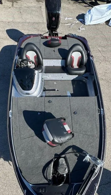 Slide: The Image of Nitro Z17 2025 - 95