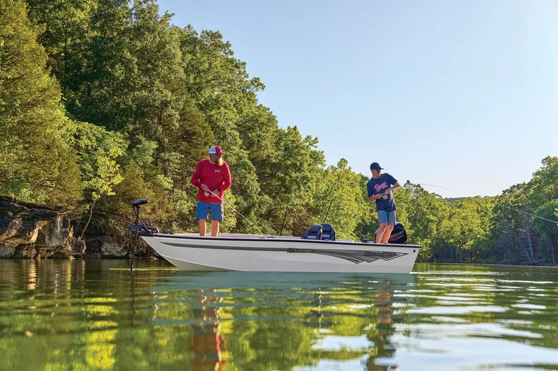 Slide: The Image of Ranger VS1665T 2025 - 52