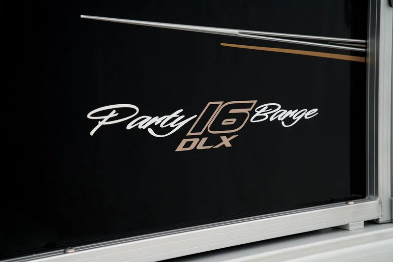 Slide: The Image of Sun Tracker Party Barge 16 DLX 2025 - 26