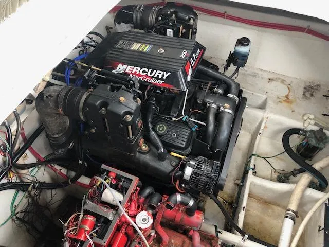 Slide: The Image of Engine compartment of a 2000 Bayliner 3055 Ciera with Mercury MerCruiser engine. - 16