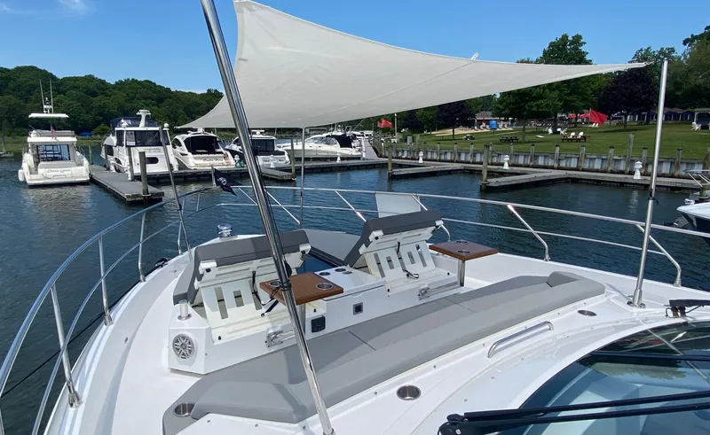 Slide: The Image of Cruisers 60 Fly 2022 - 84